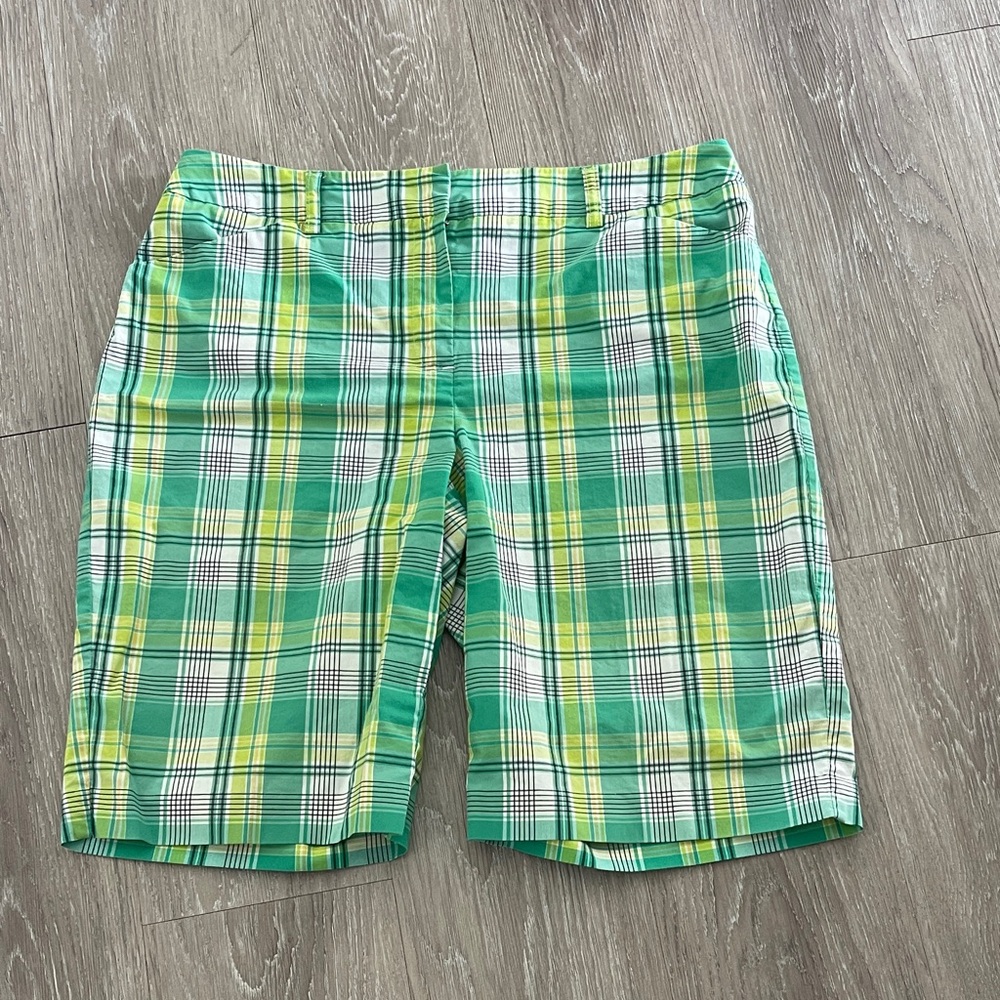 Jones New York Green and Yellow Plaid Women's Bermudas